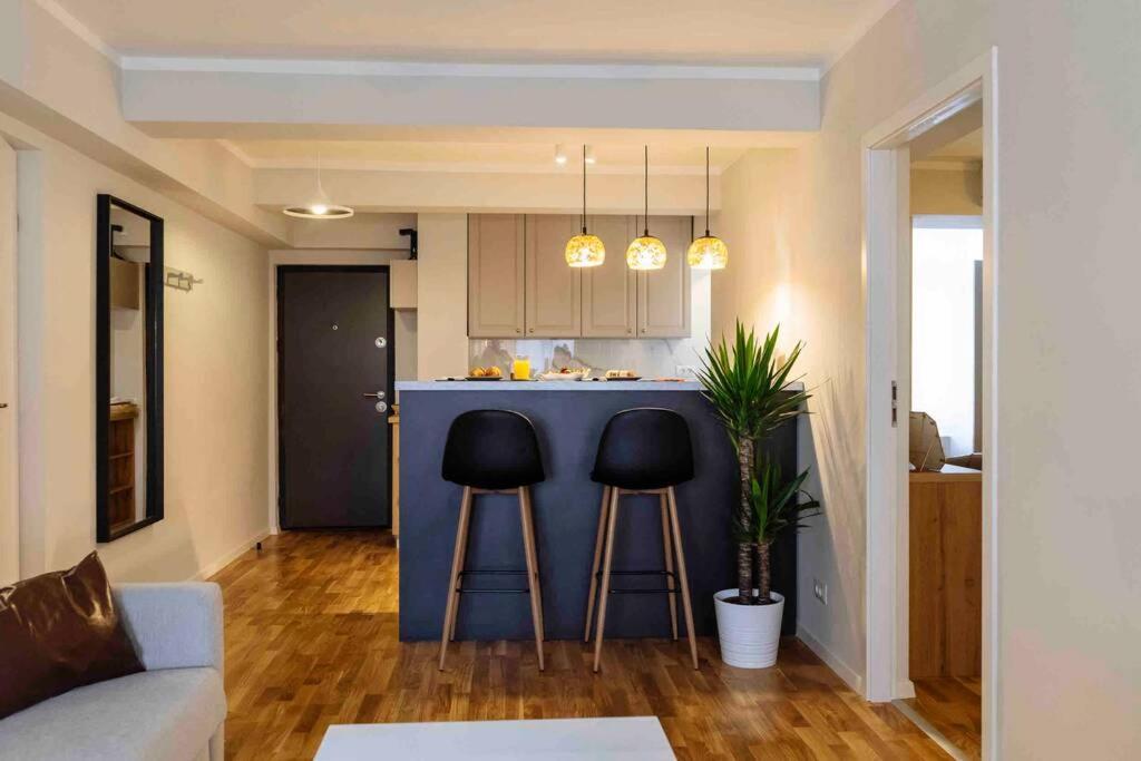 ブカレストStunning Views 2Br Intercontinental Flatアパートメント エクステリア 写真