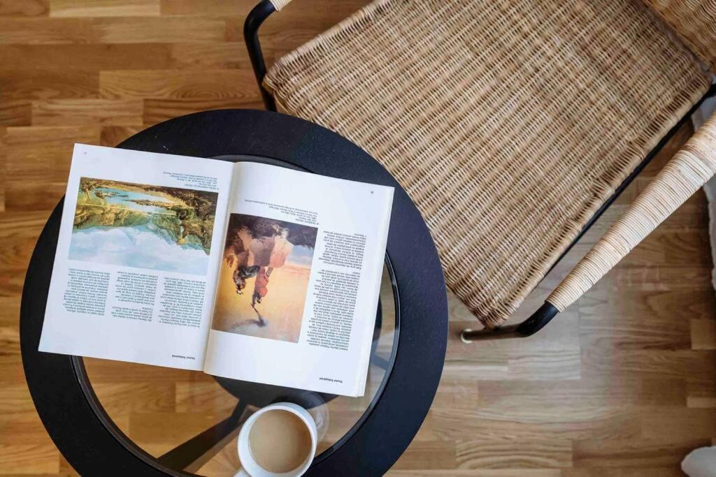 ブカレストStunning Views 2Br Intercontinental Flatアパートメント エクステリア 写真